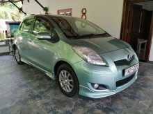 https://riyasewana.com/uploads/toyota-vitz-252001264643.jpg