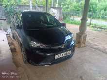 https://riyasewana.com/uploads/toyota-vitz-2553404012.jpg