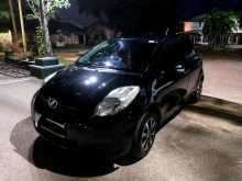 Toyota Vitz 2010 Car