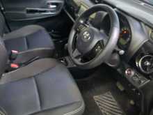 https://riyasewana.com/uploads/toyota-vitz-26145427473.jpg