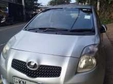Toyota Vitz 2011 Car