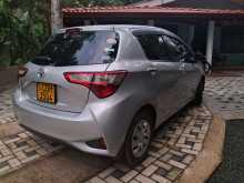 https://riyasewana.com/uploads/toyota-vitz-26727554063.jpg
