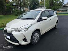 https://riyasewana.com/uploads/toyota-vitz-2711031724413.jpg