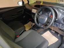 https://riyasewana.com/uploads/toyota-vitz-27120733753.jpg