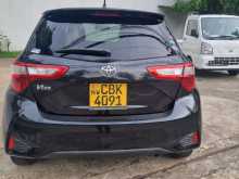 https://riyasewana.com/uploads/toyota-vitz-271211304692.jpg