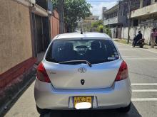 https://riyasewana.com/uploads/toyota-vitz-2713212917064.jpg