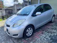https://riyasewana.com/uploads/toyota-vitz-27143710173.jpg