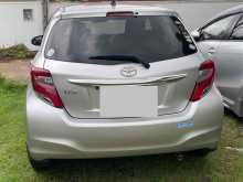 https://riyasewana.com/uploads/toyota-vitz-2723411622463.jpg