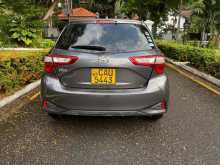 https://riyasewana.com/uploads/toyota-vitz-2810392322983.jpg