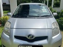https://riyasewana.com/uploads/toyota-vitz-2813142610762.jpg