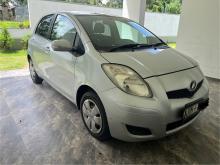 https://riyasewana.com/uploads/toyota-vitz-2813142710364.jpg