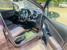 https://riyasewana.com/uploads/toyota-vitz-28135700756.jpg