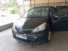 Toyota Vitz 2013 Car