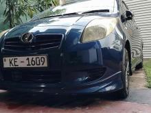 Toyota Vitz 2005 Car