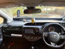 https://riyasewana.com/uploads/toyota-vitz-2821303117846.jpg
