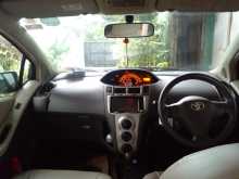 https://riyasewana.com/uploads/toyota-vitz-28215029123.jpg