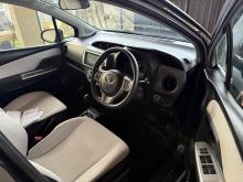 https://riyasewana.com/uploads/toyota-vitz-288160924554.jpg
