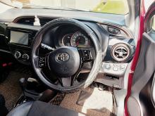 https://riyasewana.com/uploads/toyota-vitz-2910290317334.jpg