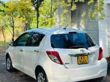 https://riyasewana.com/uploads/toyota-vitz-2910370722012.jpg