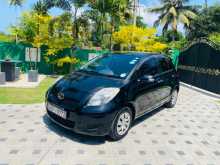 Toyota VITZ 2009 Car