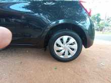 https://riyasewana.com/uploads/toyota-vitz-291510124763.jpg