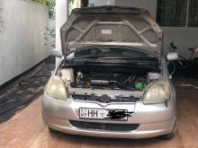 Toyota Vitz 2000 Car