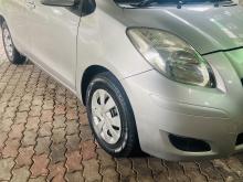 https://riyasewana.com/uploads/toyota-vitz-2917541317942.jpg