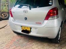 https://riyasewana.com/uploads/toyota-vitz-2917541417674.jpg
