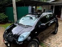 Toyota Vitz 2007 Car