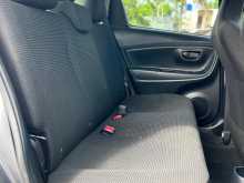 https://riyasewana.com/uploads/toyota-vitz-294645106.jpg