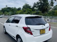 https://riyasewana.com/uploads/toyota-vitz-3012184024082.jpg