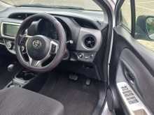 https://riyasewana.com/uploads/toyota-vitz-30142923194.jpg