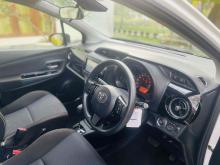 https://riyasewana.com/uploads/toyota-vitz-307013824575.jpg