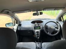 https://riyasewana.com/uploads/toyota-vitz-31125126635.jpg
