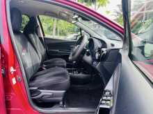 https://riyasewana.com/uploads/toyota-vitz-3117004022872.jpg