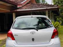 https://riyasewana.com/uploads/toyota-vitz-3125051385.jpg