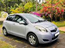 https://riyasewana.com/uploads/toyota-vitz-3125051963.jpg