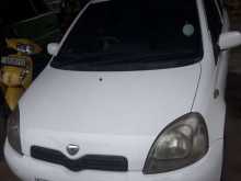 Toyota Vitz 2002 Car