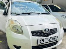 Toyota Vitz 2007 Car