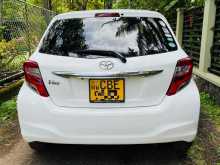 https://riyasewana.com/uploads/toyota-vitz-322354122092.jpg