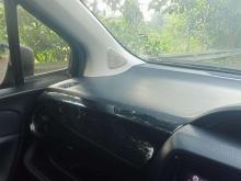 https://riyasewana.com/uploads/toyota-vitz-3rd-161908206945.jpg