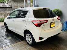 https://riyasewana.com/uploads/toyota-vitz-3rd-410453322542.jpg