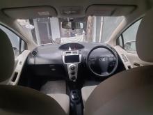 https://riyasewana.com/uploads/toyota-vitz-410060017085.jpg