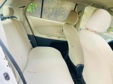 https://riyasewana.com/uploads/toyota-vitz-411552224151.jpg