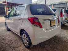 https://riyasewana.com/uploads/toyota-vitz-412265594.jpg