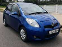 https://riyasewana.com/uploads/toyota-vitz-41251514643.jpg