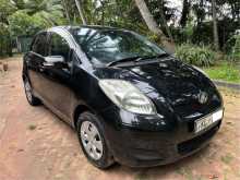 https://riyasewana.com/uploads/toyota-vitz-416103522842.jpg