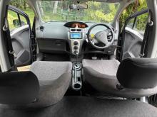 https://riyasewana.com/uploads/toyota-vitz-416120724842.jpg