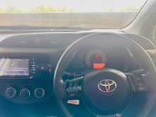https://riyasewana.com/uploads/toyota-vitz-4170519464.jpg
