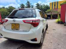 https://riyasewana.com/uploads/toyota-vitz-42111154472.jpg